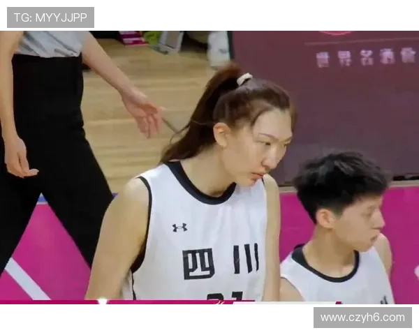 新仇旧恨再续四川女篮再次硬碰广东李梦王思雨韩旭全力迎战奋勇战